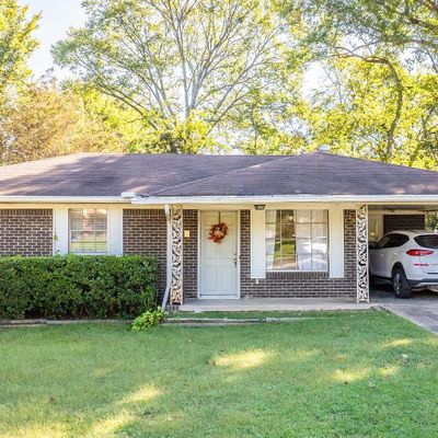 601 Deerbrook Rd, Little Rock, AR 72205