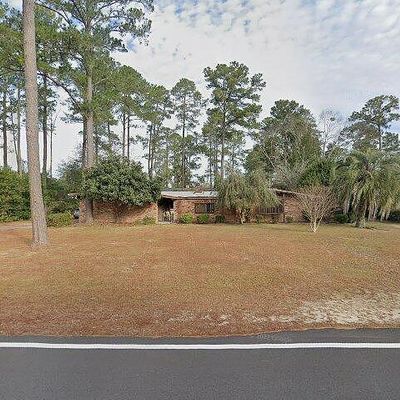 603 Town And Country Dr, Adel, GA 31620