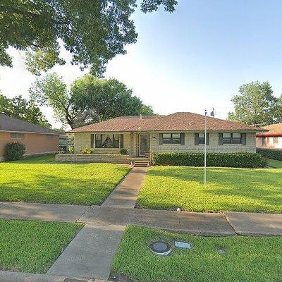 603 Willowood Ln, Lancaster, TX 75134