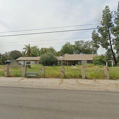 6033 N Indianola Ave, Clovis, CA 93619