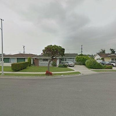 6032 Tyndall Dr, Huntington Beach, CA 92647