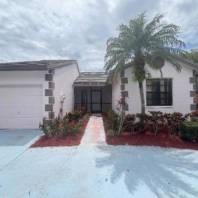 6036 Strawberry Lakes Cir, Lake Worth, FL 33463