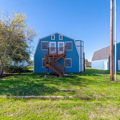 604 Laurel St S, Matagorda, TX 77457