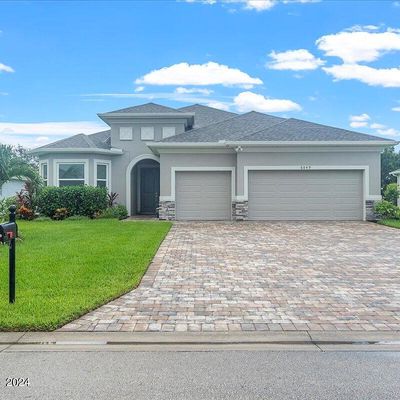 6049 Sequoia Cir, Vero Beach, FL 32967