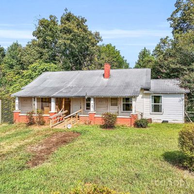 605 Hollis Rd, Ellenboro, NC 28040