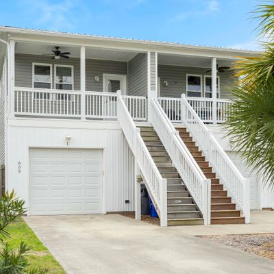 605 Ocean Blvd #1, Carolina Beach, NC 28428