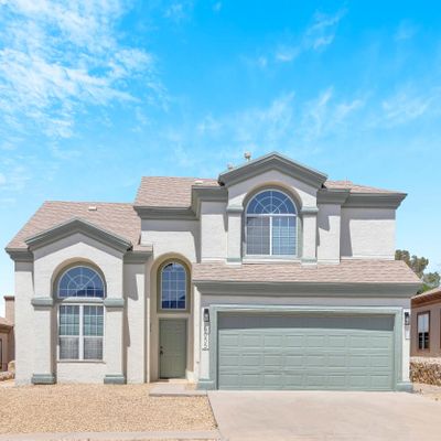 6055 Camden Lake St, El Paso, TX 79932