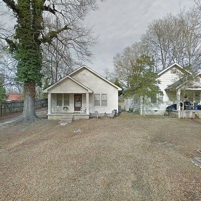 606 Gaines St, Iuka, MS 38852