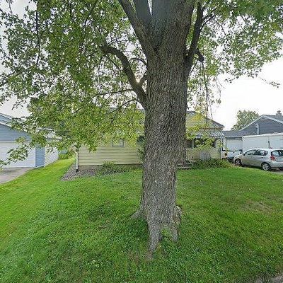 606 Leffler St, West Burlington, IA 52655