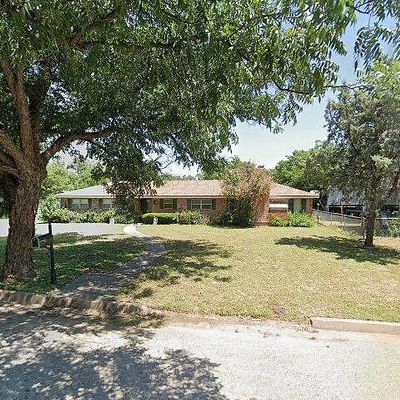 606 State St, Winters, TX 79567