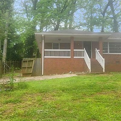 606 Warren Ave, Scottdale, GA 30079