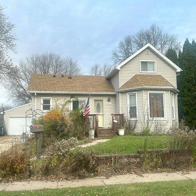 607 George St, Kaukauna, WI 54130