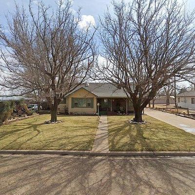 607 W Belsher St, Dimmitt, TX 79027