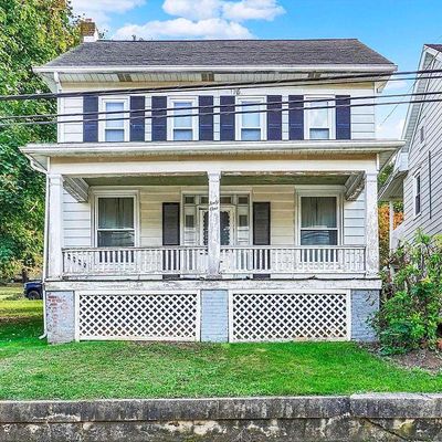 61 E Main St, Windsor, PA 17366