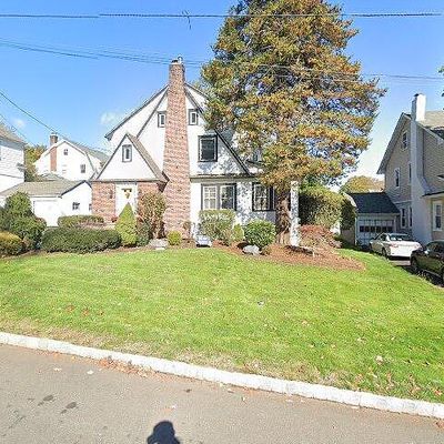 61 Luddington Rd, West Orange, NJ 07052