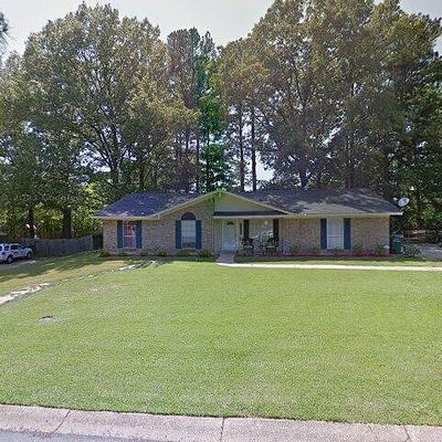 610 Meadowview Dr, Monticello, AR 71655