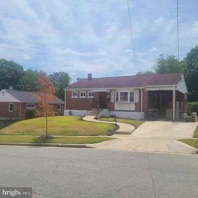 611 Quade St, Oxon Hill, MD 20745