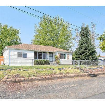 611 Sw Birch St, Pilot Rock, OR 97868