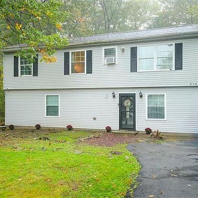 6124 Cumberland Rd, Tobyhanna, PA 18466