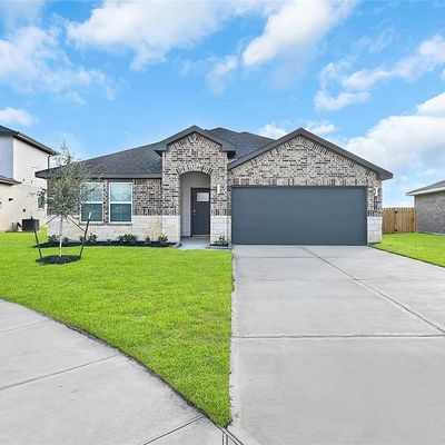 6124 Oakdale Falls Drive, Rosenberg, TX 77469