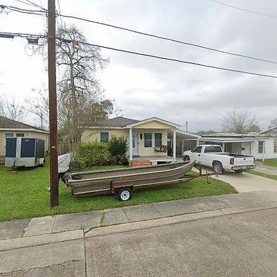 613 Louisa St, Morgan City, LA 70380