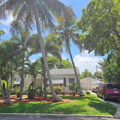 615 N Palmway, Lake Worth Beach, FL 33460