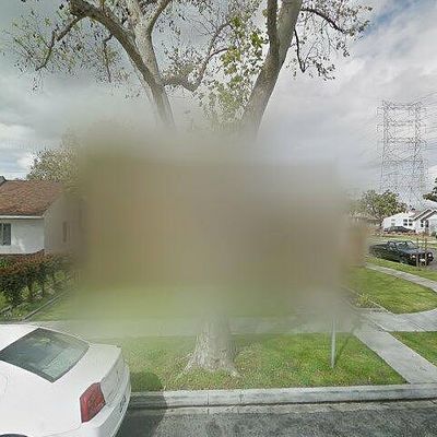 6165 Blackthorne Ave, Lakewood, CA 90712