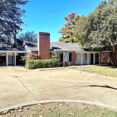 617 Schley St, Itta Bena, MS 38941