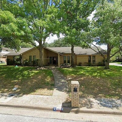 618 Green Hills Rd, Duncanville, TX 75137