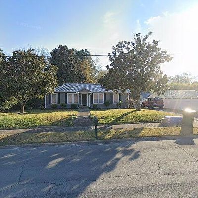 618 W Market St, Chatsworth, GA 30705