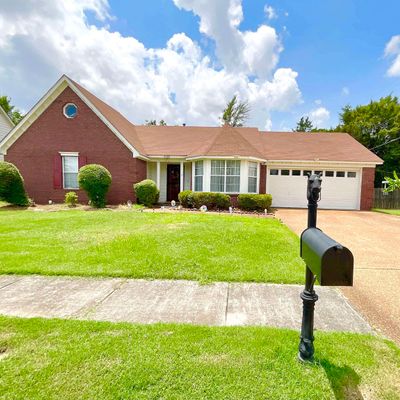 5505 April Forest Dr, Memphis, TN 38141