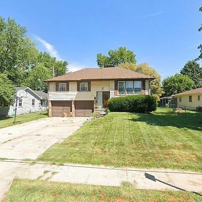 5508 Grand Ave, Omaha, NE 68104