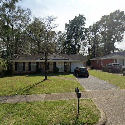 5517 Vanderbilt Dr N, Mobile, AL 36608