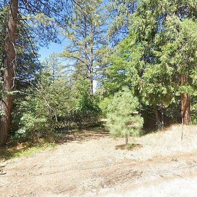 55220 Strong Dr, Idyllwild, CA 92549