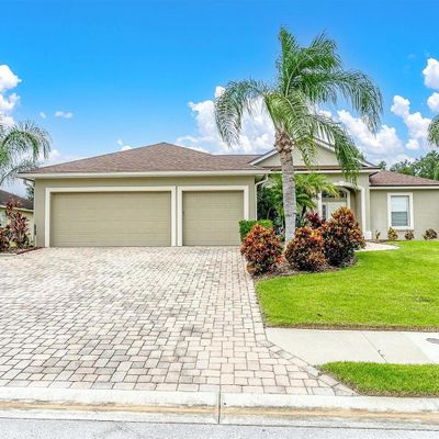 5528 Pebble Beach Dr, Lakeland, FL 33812