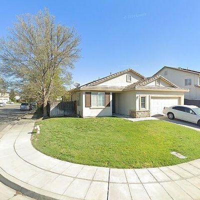 556 Cherry Way, Chowchilla, CA 93610