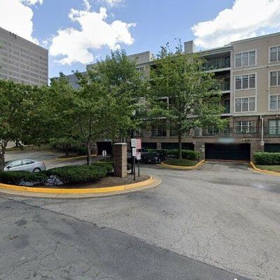 5575 Seminary Rd #201, Falls Church, VA 22041