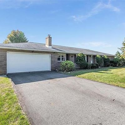 559 Knauss Rd, Nazareth, PA 18064