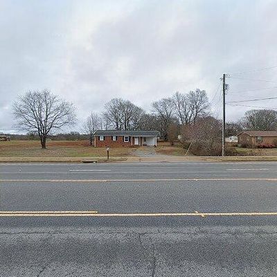 5590 Highway 9, Inman, SC 29349