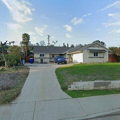 5593 Fargo Rd, Riverside, CA 92506