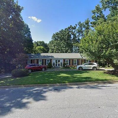 56 Berkley Pl, Collinsville, VA 24078