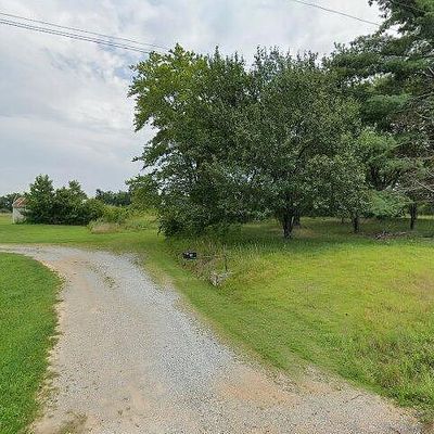 56 Gum Springs Rd, Lawrenceburg, TN 38464