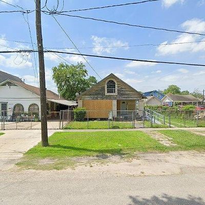 5604 Sherman St, Houston, TX 77011