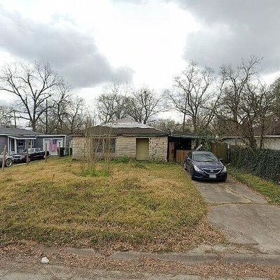 5614 Malmedy Rd, Houston, TX 77033