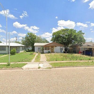 5617 Avenue D, Lubbock, TX 79404