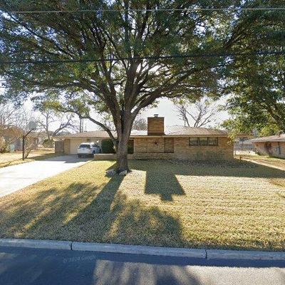 5618 Crosswind Dr, Windcrest, TX 78239