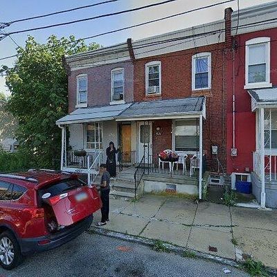 5622 Sprague St, Philadelphia, PA 19138