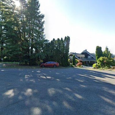 563 6 Th Ct, Fox Island, WA 98333