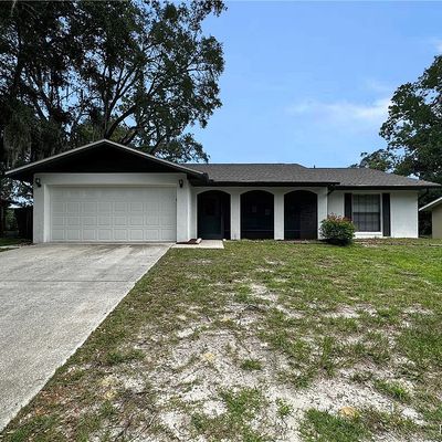 5644 W Pine Cir, Crystal River, FL 34429