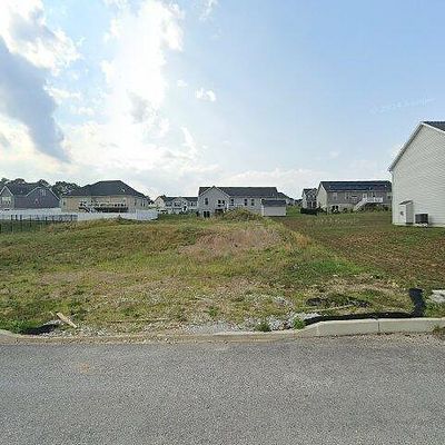 565 Ripple Dr Lot 68, Hanover, PA 17331